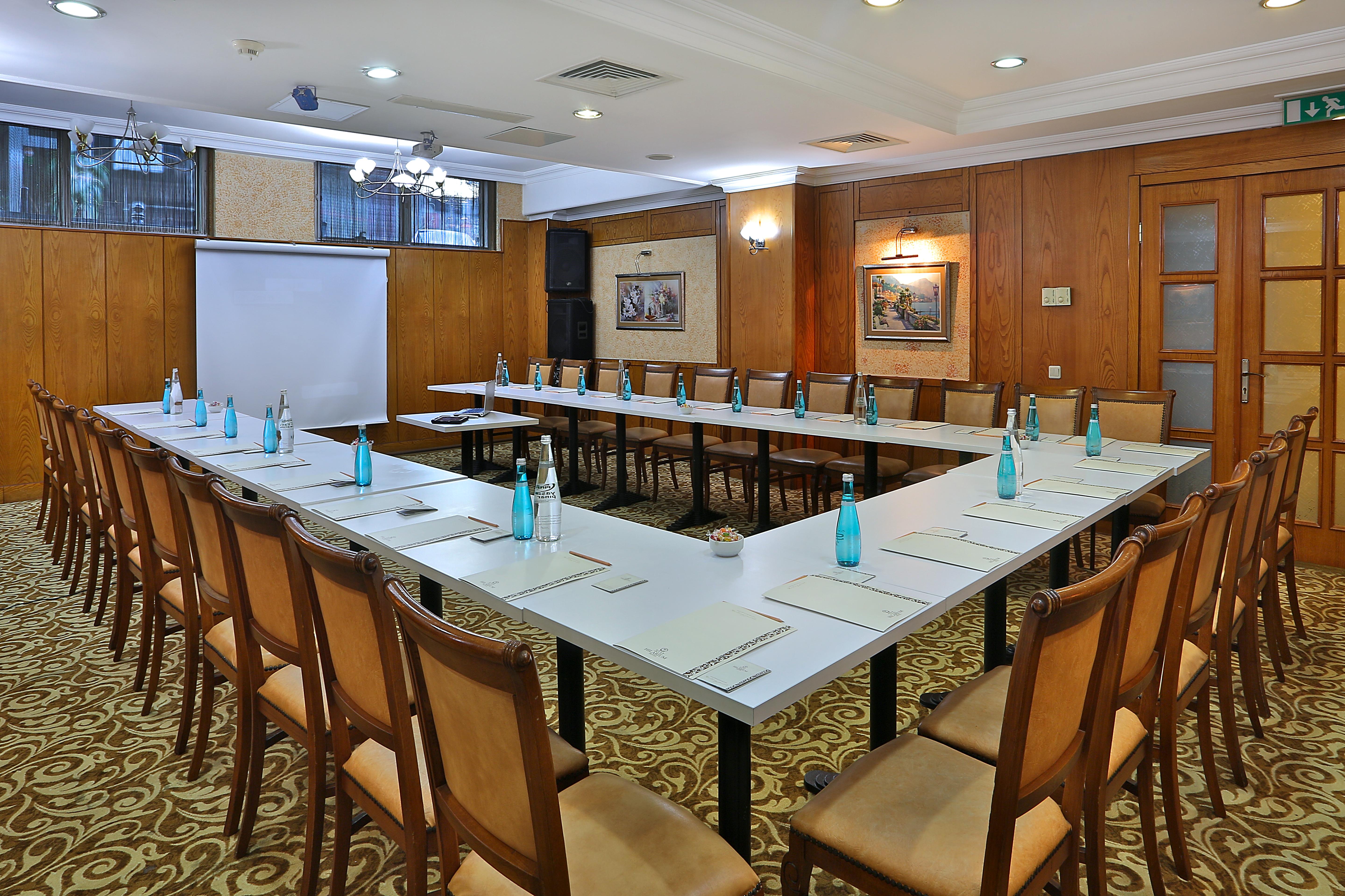 Grand Hilarium Hotel Istanbul Bagian luar foto