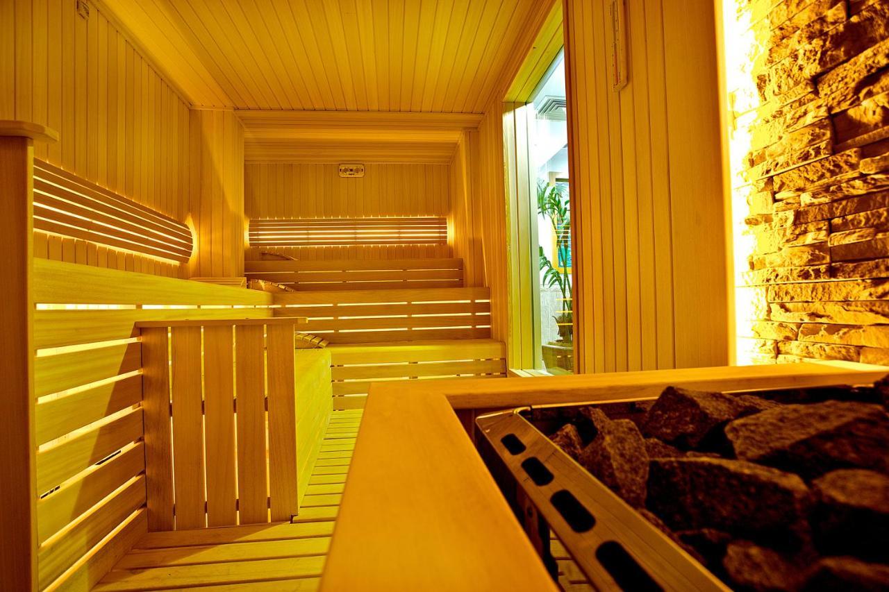 Grand Hilarium Hotel Istanbul Bagian luar foto