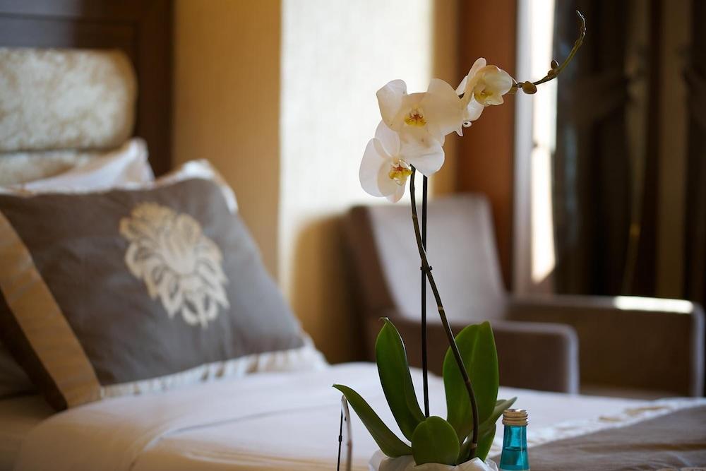 Grand Hilarium Hotel Istanbul Bagian luar foto