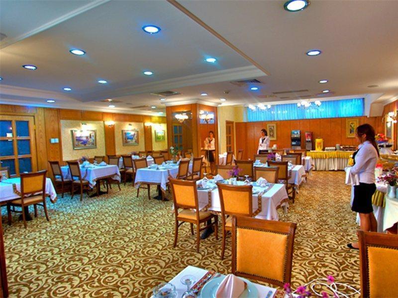 Grand Hilarium Hotel Istanbul Bagian luar foto