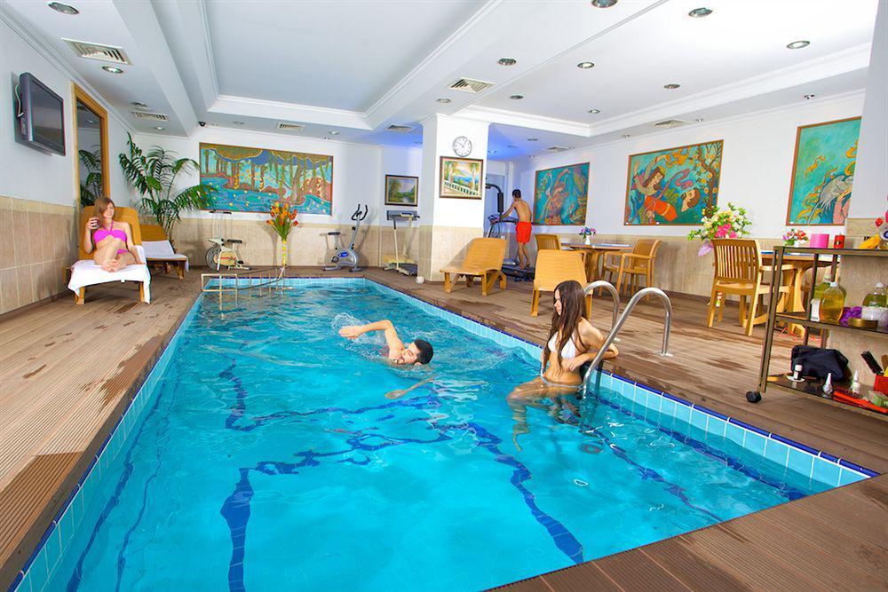 Grand Hilarium Hotel Istanbul Bagian luar foto