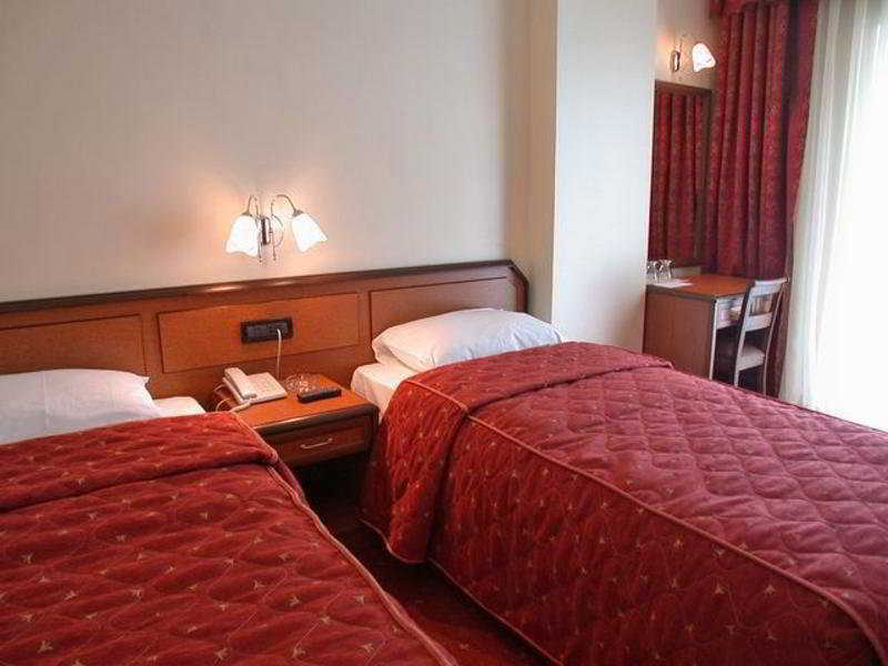 Grand Hilarium Hotel Istanbul Bagian luar foto