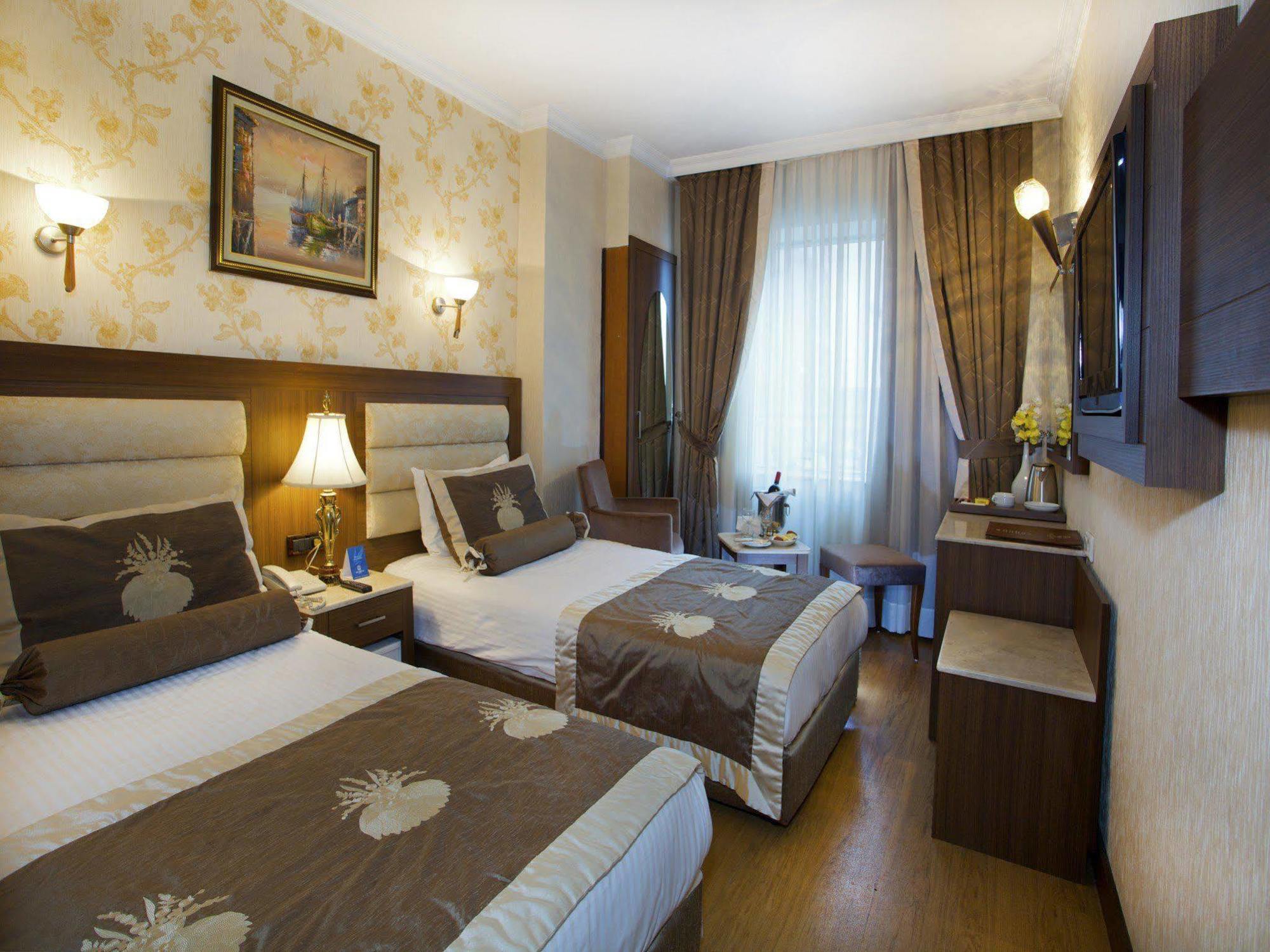 Grand Hilarium Hotel Istanbul Bagian luar foto