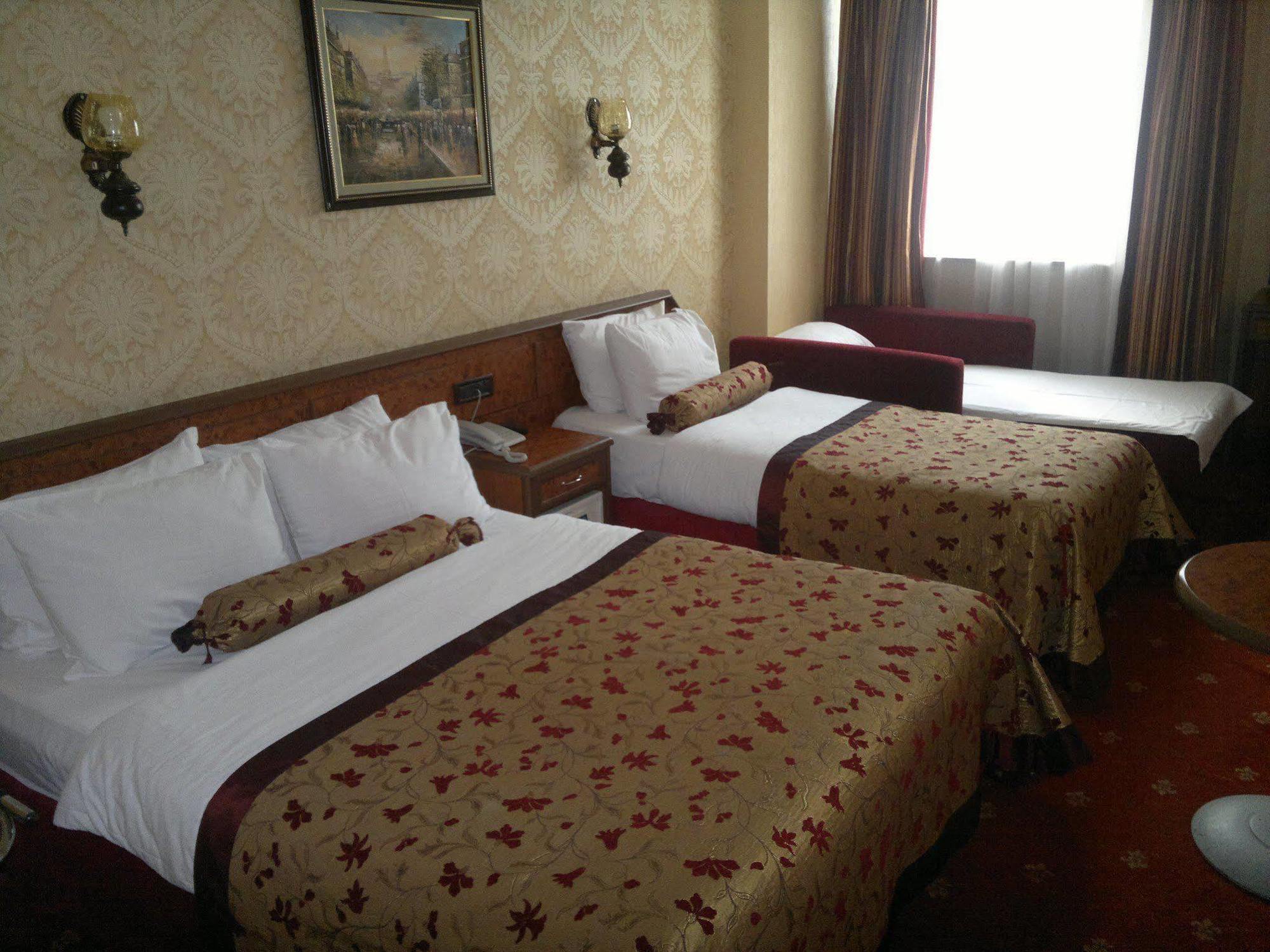 Grand Hilarium Hotel Istanbul Bagian luar foto