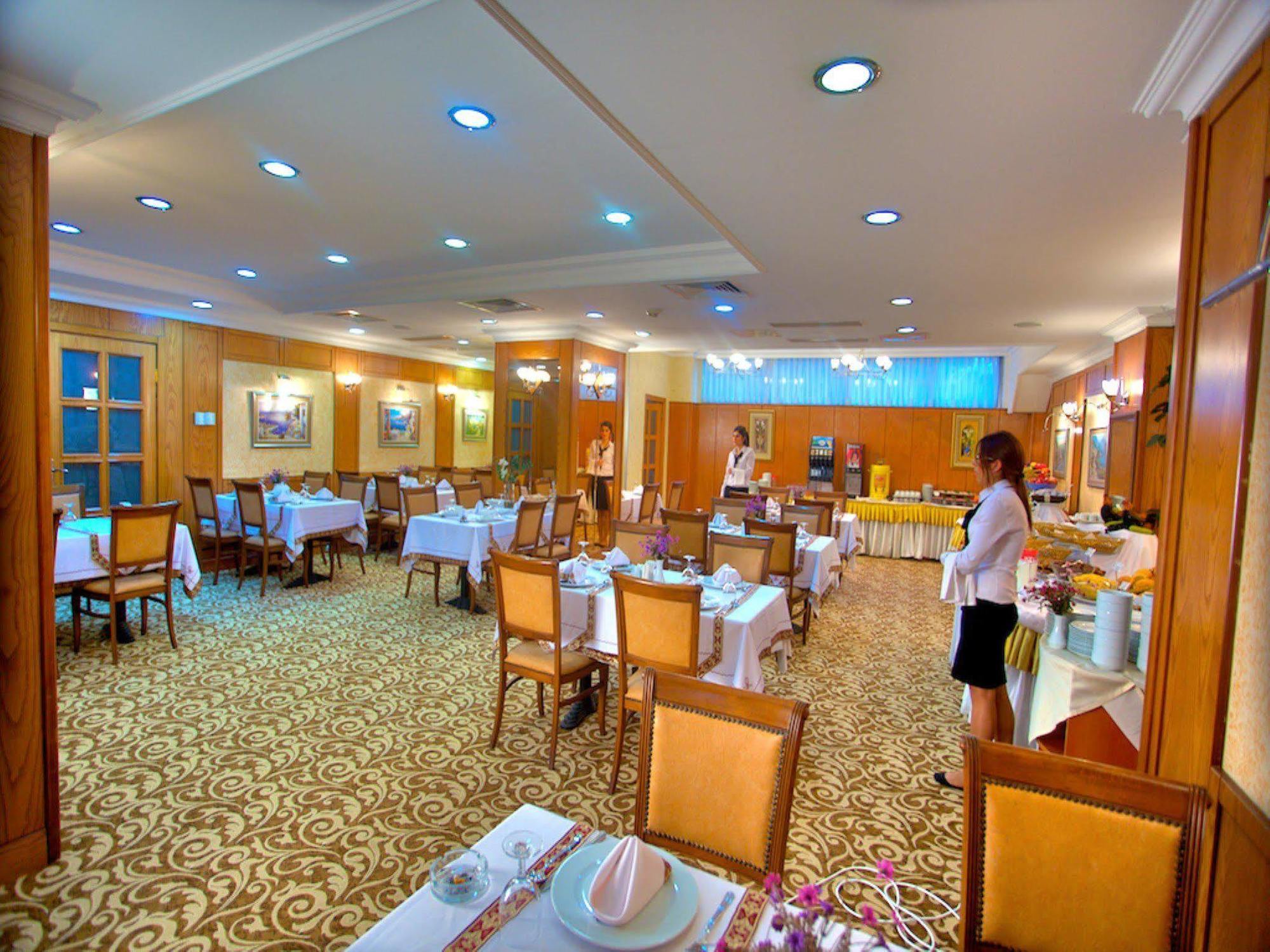 Grand Hilarium Hotel Istanbul Bagian luar foto
